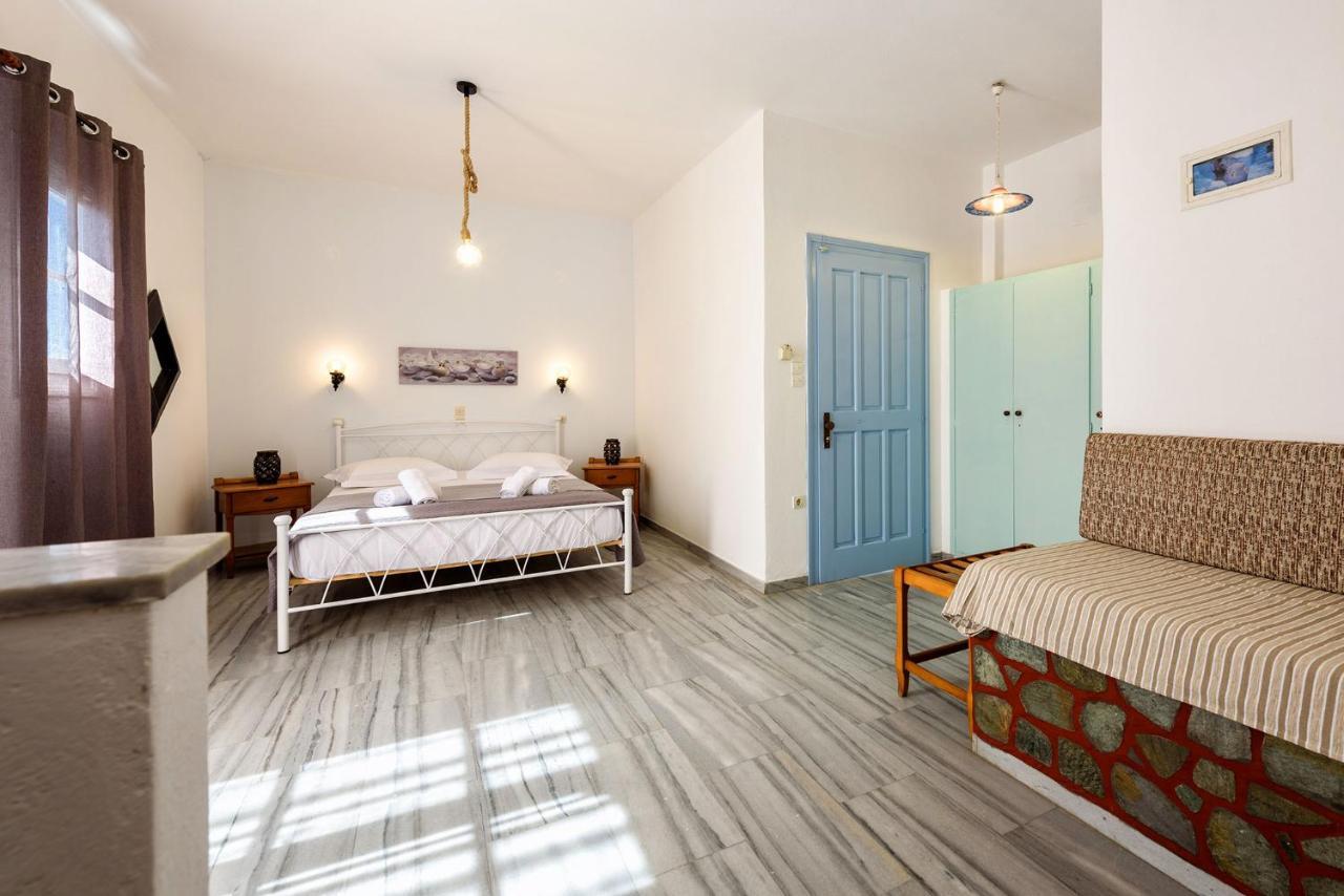 Astoria Apartments Paros Island Екстер'єр фото