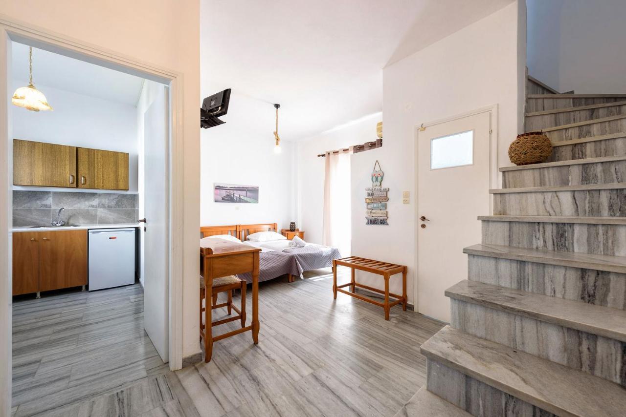 Astoria Apartments Paros Island Екстер'єр фото