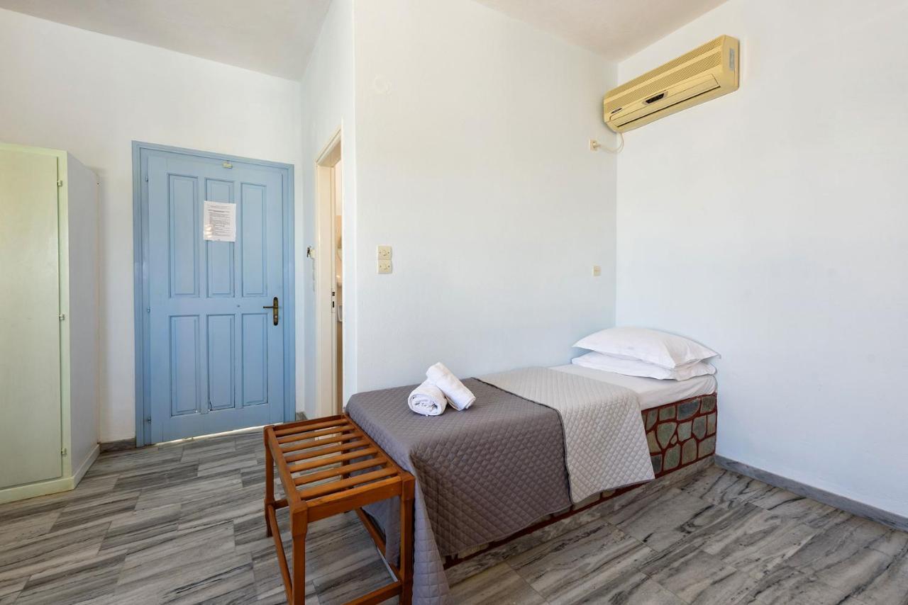 Astoria Apartments Paros Island Екстер'єр фото