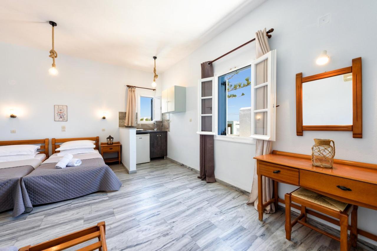 Astoria Apartments Paros Island Екстер'єр фото